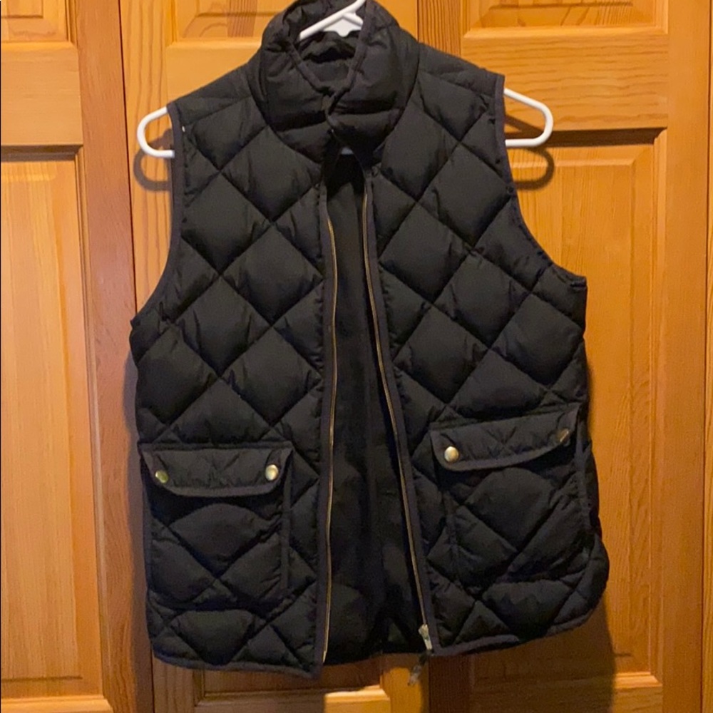J Crew black quilted vest